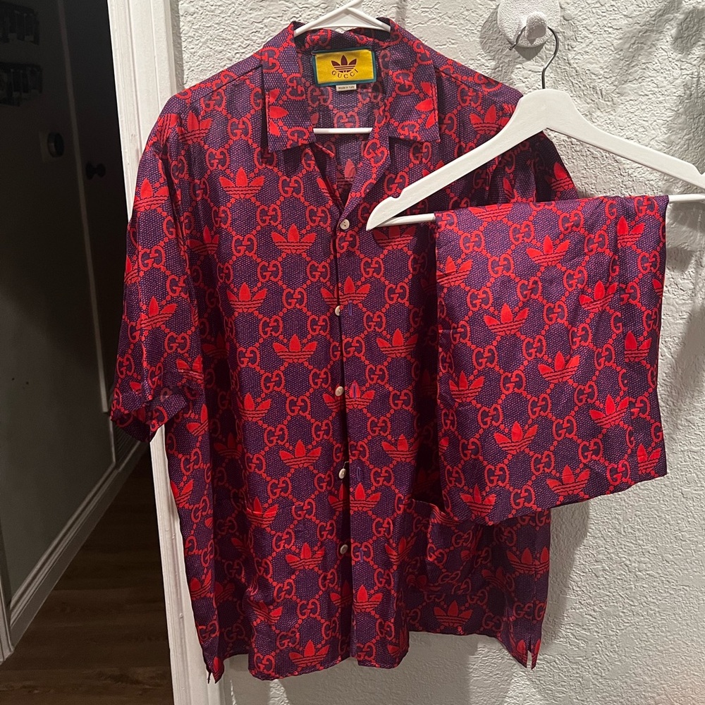 Men’s Gucci Set LIKE NEW!